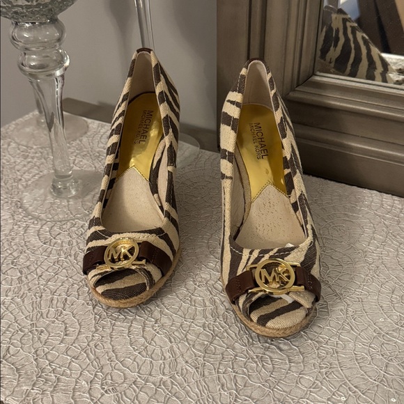 Michael Kors Zebra Print Espadrille Wedge Heels | Canvas & Jute | Size 7 1/2 - Picture 3 of 12